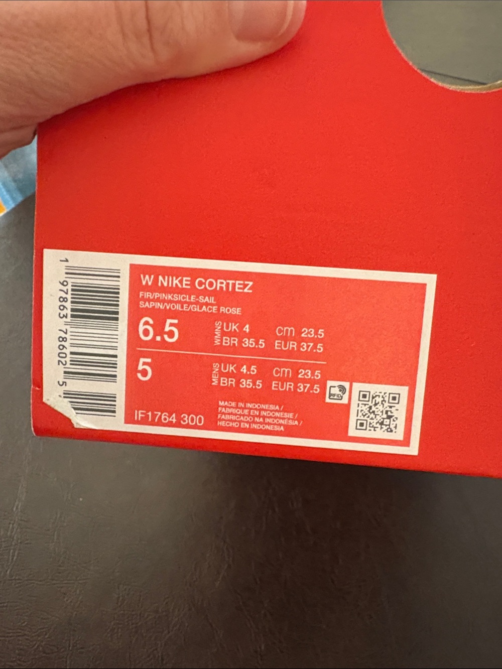 Nike Cortez Green Sneakers with extra green laces. 5Y/6.5W - Picture 8 of 8